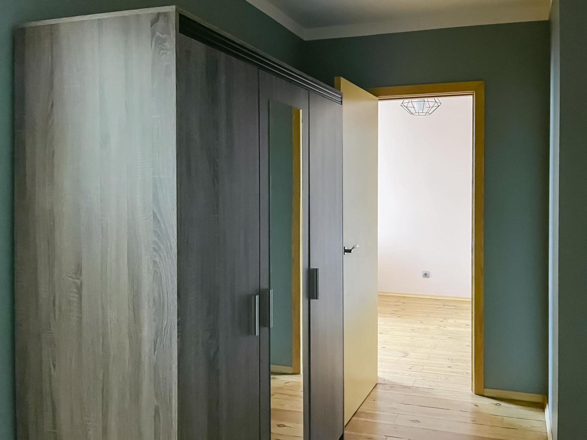 Sunny And Cozy 3room Flat, Free Parking, Free Wifi, Self Check In Apartment *